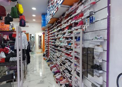 Interior de tienda-6